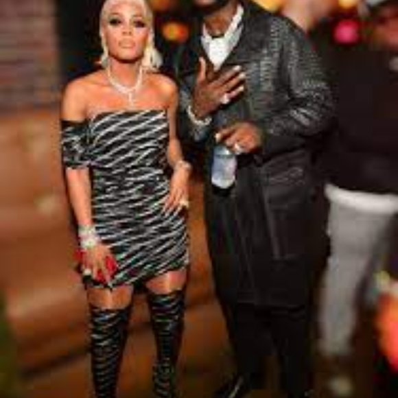 Balenciaga Logo Printed Stretch Wrap Mini Dress Sz 8 - Picture 14 of 16